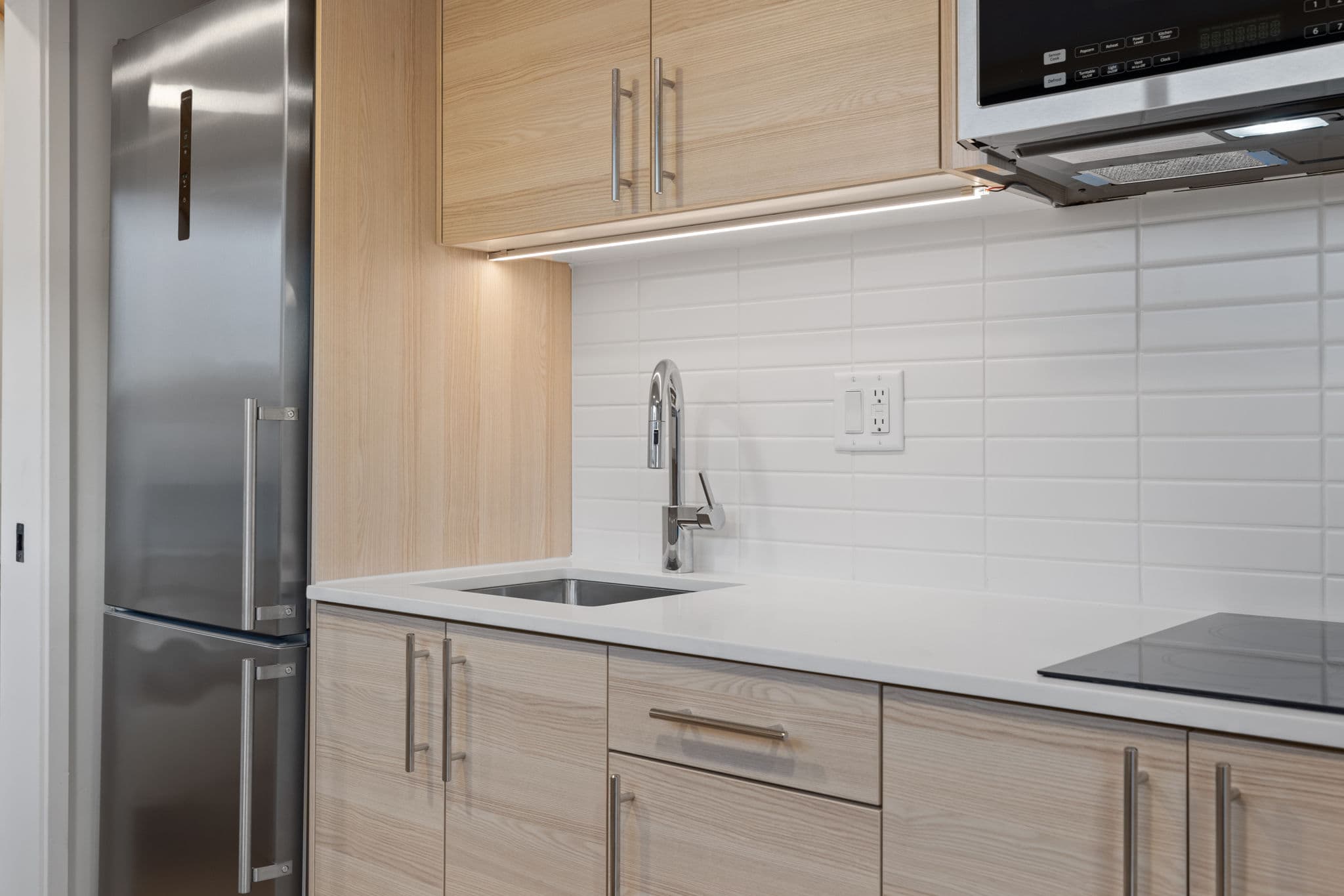 Mysa 400 kitchen
