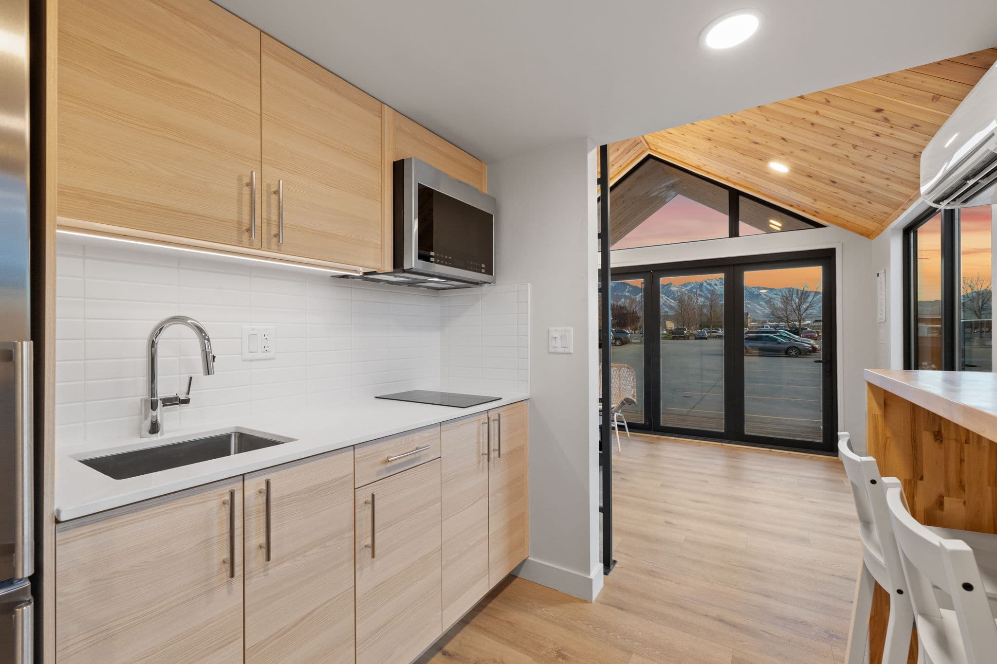 Mysa 400 bathroom