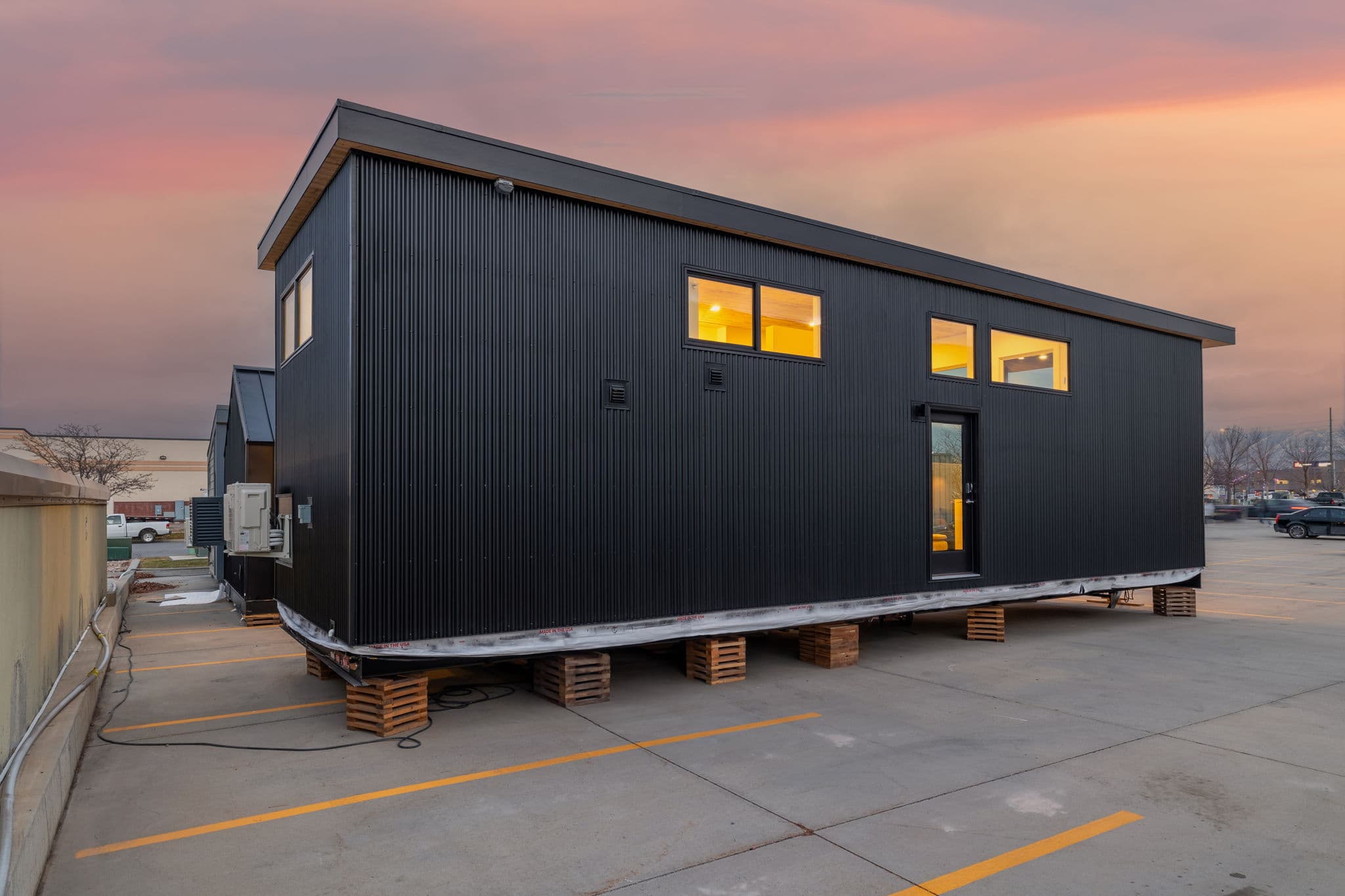 Skyview 400 covered deck and entry